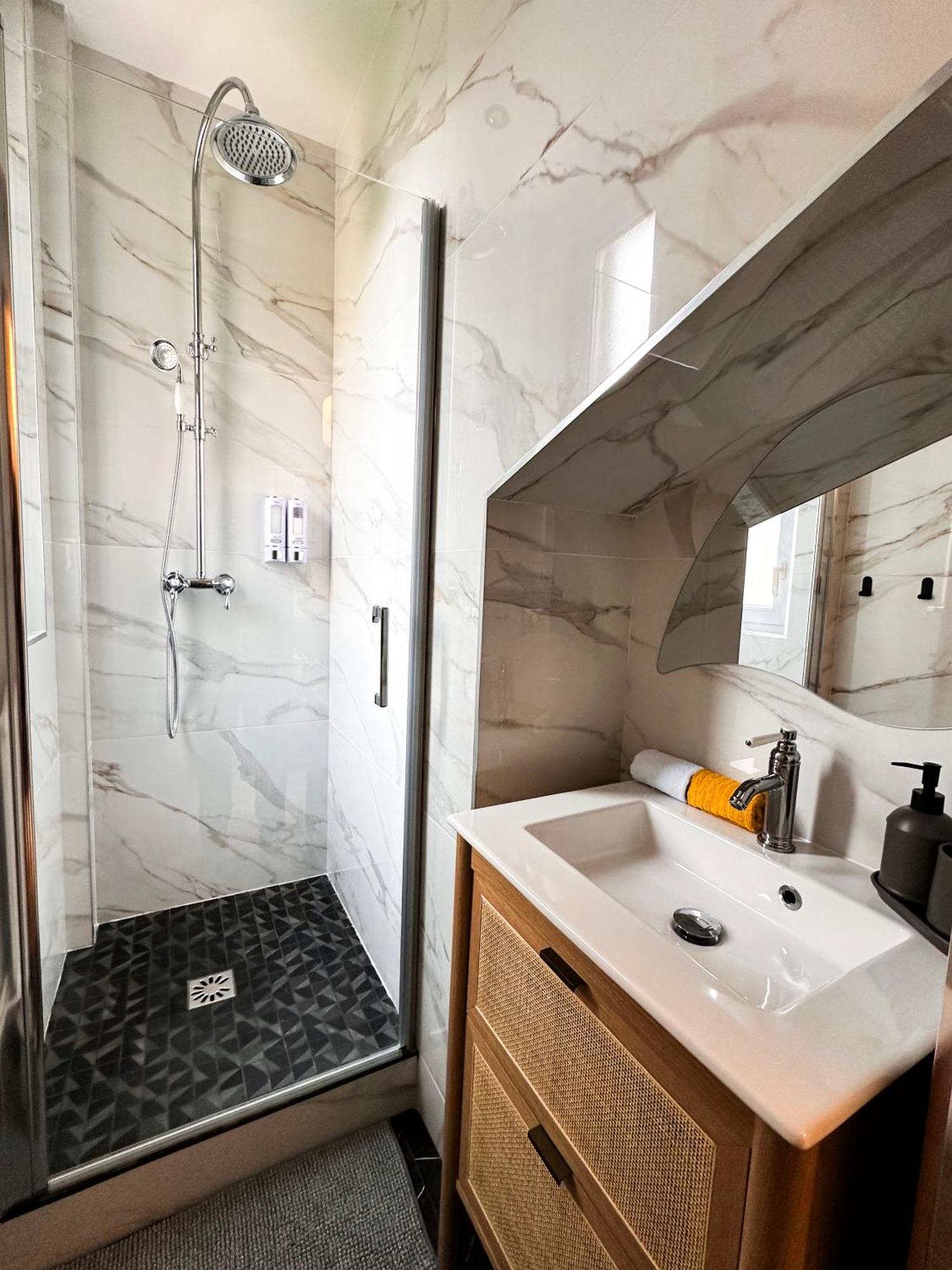 L'Echappee Compiegnoise Apartment กงเปียญ ภายนอก รูปภาพ